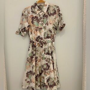Calvin Klein Feminine Floral Dress - Mint/Peach/Brown& hits below the knee.